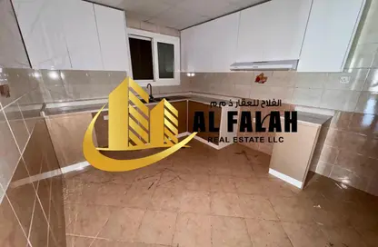 Apartment - 2 Bedrooms - 2 Bathrooms for rent in Al Taawun Street - Al Taawun - Sharjah