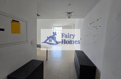 Apartment - 1 Bedroom - 1 Bathroom for rent in Mayfair Tower - Business Bay - Dubai