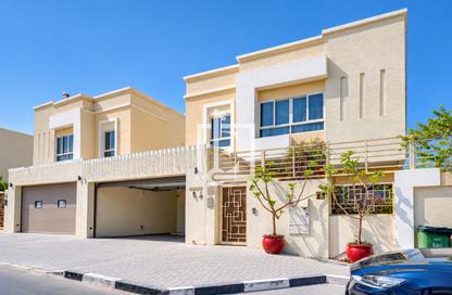 Villa - 4 - 5 for sale in Al Furjan West - Al Furjan - Dubai Villa - 4 - 5 for sale in Al Furjan West - Al Furjan - Dubai