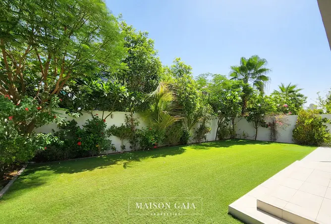 155101196 - Property Image 2