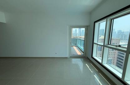 Apartment - 2 Bedrooms - 3 Bathrooms for rent in Al Khan Corniche - Al Khan - Sharjah