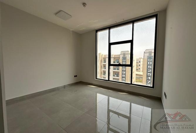 125180421 - Property Image 2