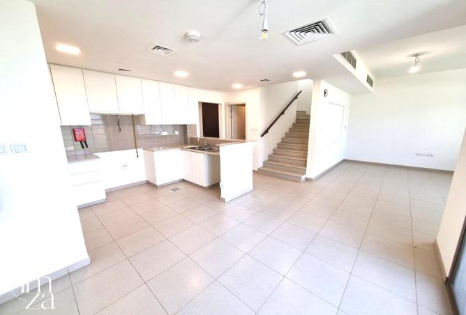 54394288 - صورة العقار 2