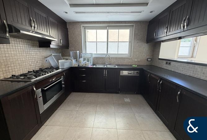 135608075 - Property Image 3