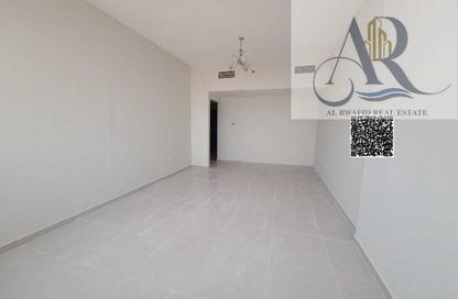 Apartment - 2 - 2 for sale in Gulf Tower - Emirates City - Ajman
