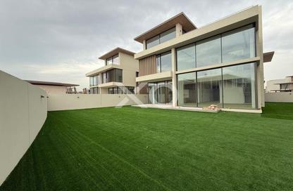 Villa - 4 Bedrooms - 5 Bathrooms for sale in Nad Al Sheba Gardens 2 - Nad Al Sheba Gardens - Nad Al Sheba - Dubai