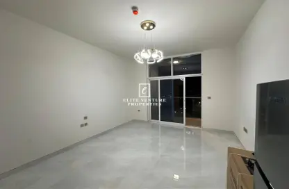 Apartment - 1 Bathroom for rent in Skyz by Danube - Arjan - Dubai
