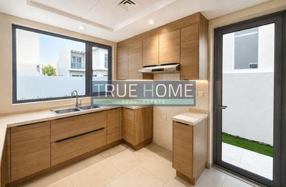 Villa - 3 - 4 for sale in Al Yasmeen - Al Zahia - Muwaileh Commercial - Sharjah