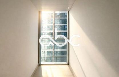 Apartment - 2 Bedrooms - 2 Bathrooms for rent in Radiant Square - City Of Lights - Al Reem Island - Abu Dhabi Apartment - 2 Bedrooms - 2 Bathrooms for rent in Radiant Square - City Of Lights - Al Reem Island - Abu Dhabi