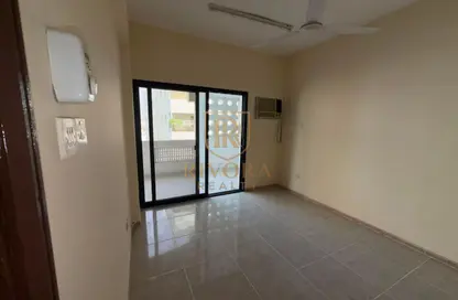 Apartment - 1 Bedroom - 1 Bathroom for rent in Emerald Mankhool 1 - Al Mankhool - Bur Dubai - Dubai
