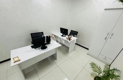 Office Space - Studio - 1 Bathroom for rent in Al Fajer Complex - Oud Metha - Bur Dubai - Dubai