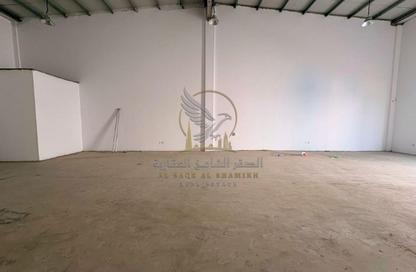 Warehouse - Studio - 1 for rent in Al Sajaa S - Al Sajaa - Sharjah