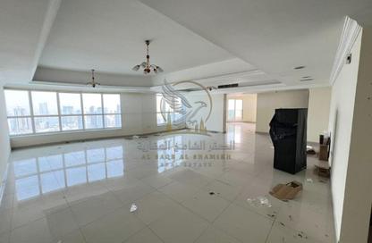Apartment - 4 - 4 for rent in Al Mamzar - Al Mamzar - Sharjah - Sharjah Apartment - 4 - 4 for rent in Al Mamzar - Al Mamzar - Sharjah - Sharjah