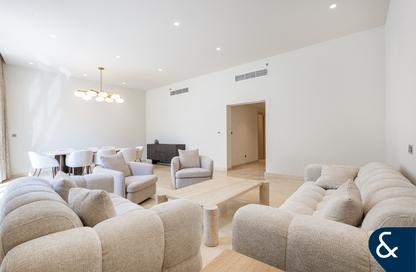 Apartment - 4 Bedrooms - 5 Bathrooms for sale in Trident Bayside - Dubai Marina - Dubai