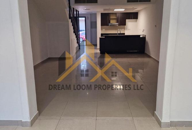 127922375 - Property Image 2