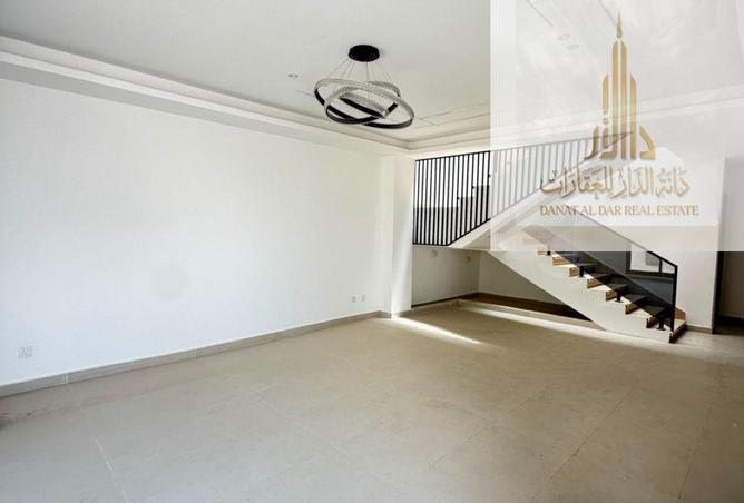 122467786 - Property Image 3