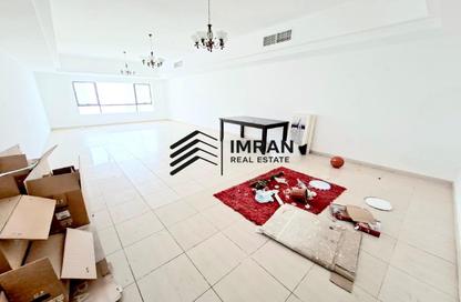 Apartment - 3 Bedrooms - 3 Bathrooms for rent in Al Taawun - Sharjah Apartment - 3 Bedrooms - 3 Bathrooms for rent in Al Taawun - Sharjah