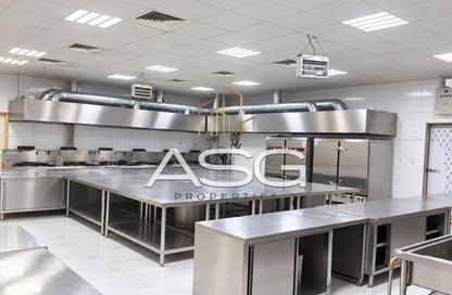Warehouse - Studio - 1 for rent in Al Quoz Industrial Area 4 - Al Quoz Industrial Area - Al Quoz - Dubai