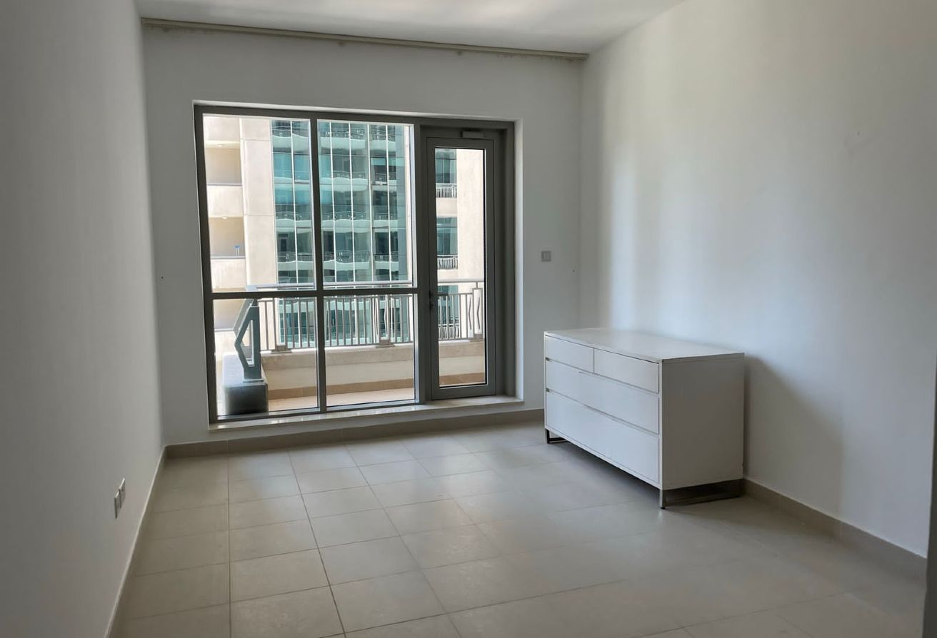 Burj Khalifa View| Spacious Unit| Contact Now! — image 11