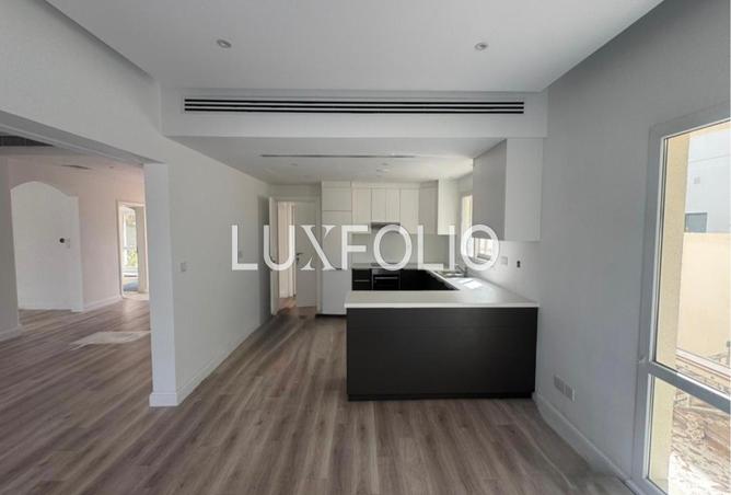 77787297 - صورة العقار 2