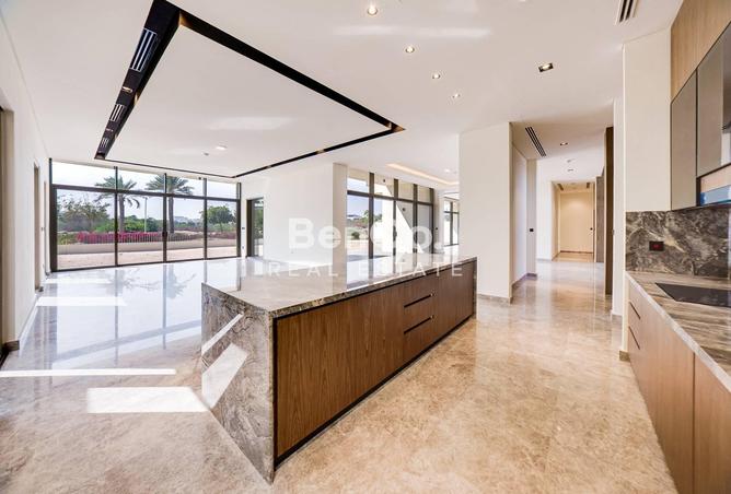 75012363 - Property Image 2