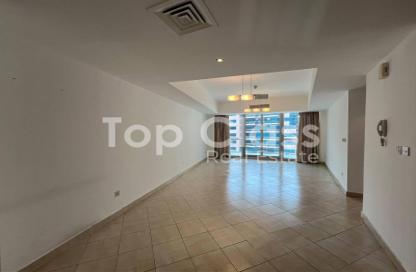 Apartment - 1 - 1 for rent in The Waves Tower A - The Waves - Dubai Marina - Dubai