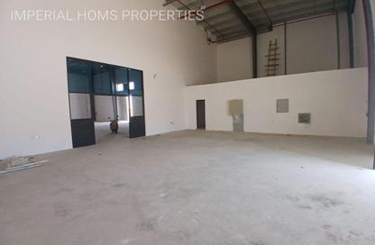 Warehouse - Studio - 2 Bathrooms for rent in Umm Al Thuoob - Umm Al Quwain Warehouse - Studio - 2 Bathrooms for rent in Umm Al Thuoob - Umm Al Quwain