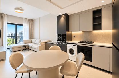 Apartment - 1 - 2 for sale in Marquis Signature - Arjan - Dubai