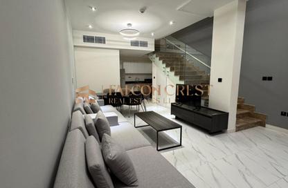Townhouse - 1 - 2 for rent in Rukan 3 - Rukan - Dubai