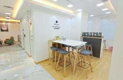 Business Centre - Studio - 2 Bathrooms for rent in Latifa Tower - Sheikh Zayed Road - Dubai