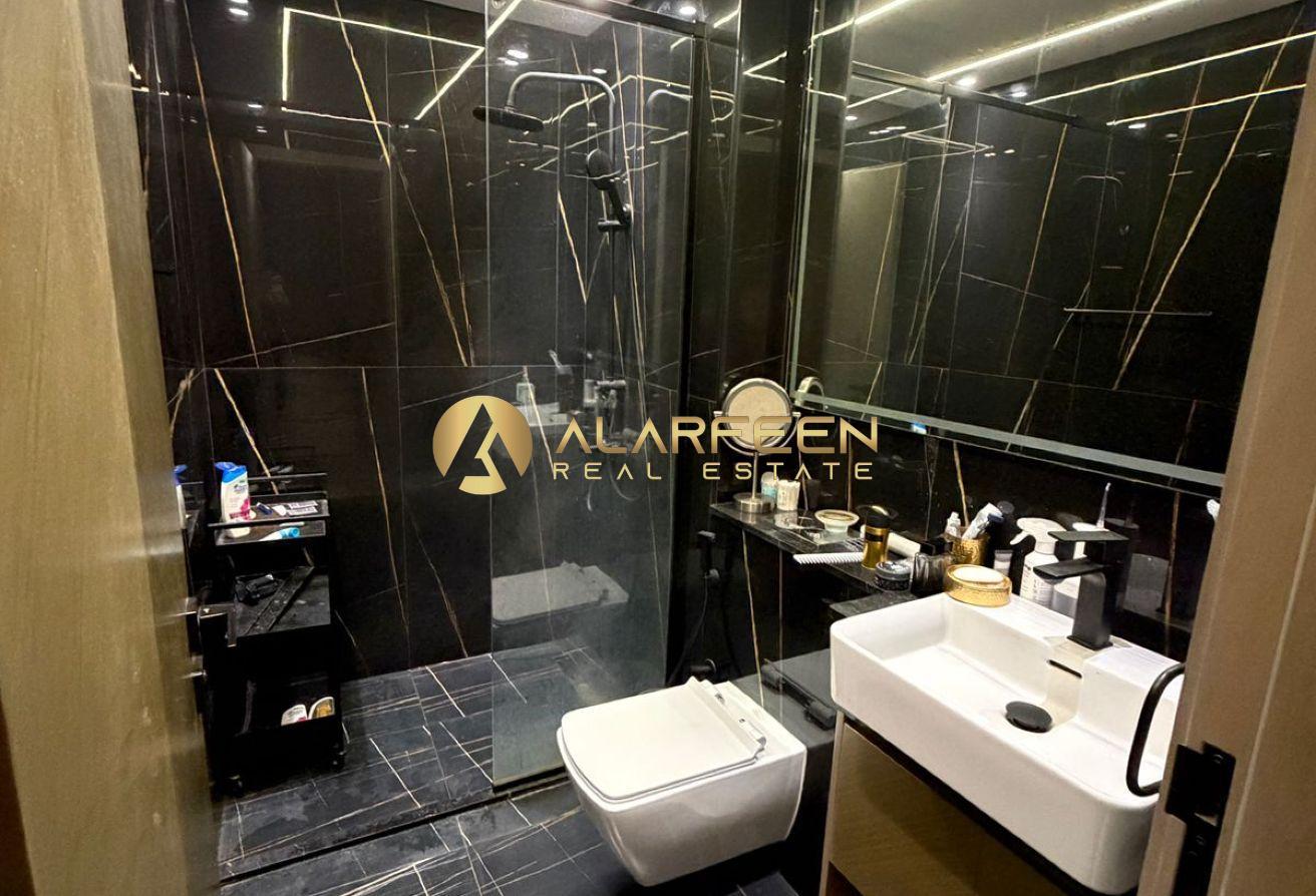 Modern Apartment | Best Amenities | Spacious photo 8