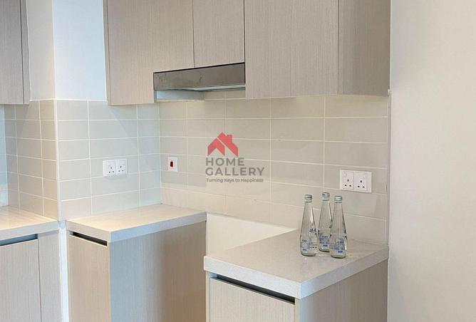 83219155 - Property Image 3