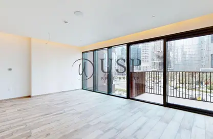 شقة - 3 غرف نوم - 4 حمامات للايجار في أحد ريزيدنس - الخليج التجاري - دبي