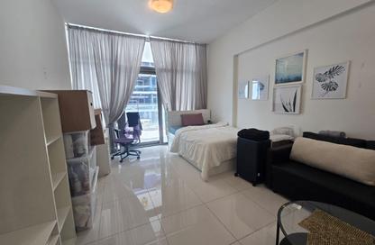 Apartment - Studio - 1 Bathroom for rent in Golf Panorama B - Golf Panorama - Golf Town - Damac Hills - Dubai