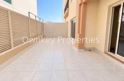 Apartment - 1 - 2 for rent in Al Menhali Building - Oud Metha - Bur Dubai - Dubai