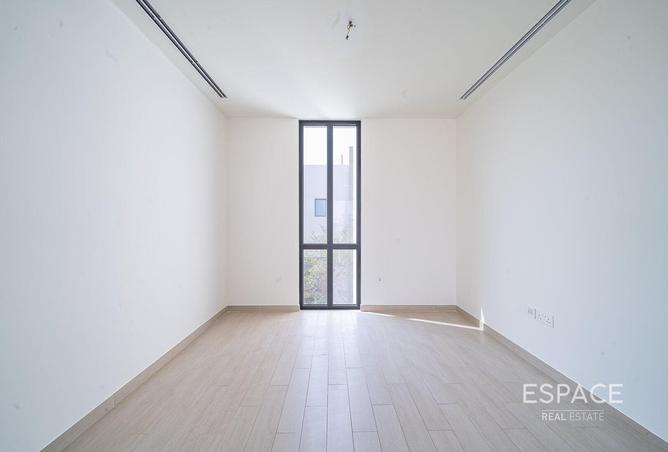 70671700 - صورة العقار 3