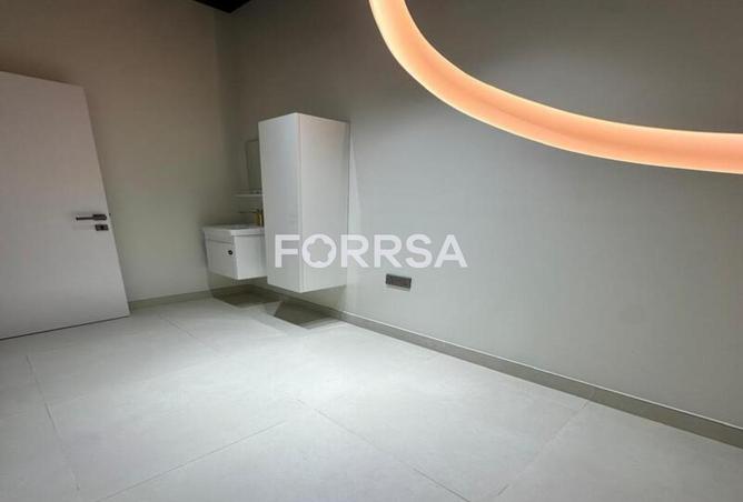 56155432 - Property Image 3