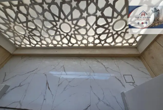 128370908 - Property Image 2
