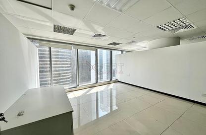 Office Space - Studio - 1 Bathroom for rent in Opal Tower - Business Bay - Dubai