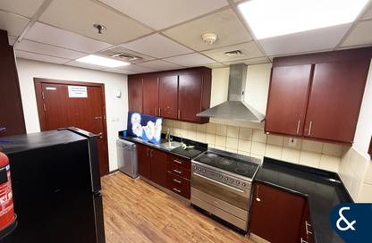 Apartment - 3 Bedrooms - 3 Bathrooms for rent in Shams 1 - Shams - Jumeirah Beach Residence - Dubai
