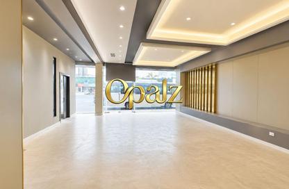 Retail - Studio - 4 Bathrooms for rent in International Airport Area - Deira - Dubai Retail - Studio - 4 Bathrooms for rent in International Airport Area - Deira - Dubai