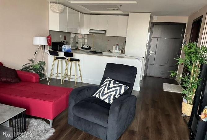 98702052 - Property Image 2
