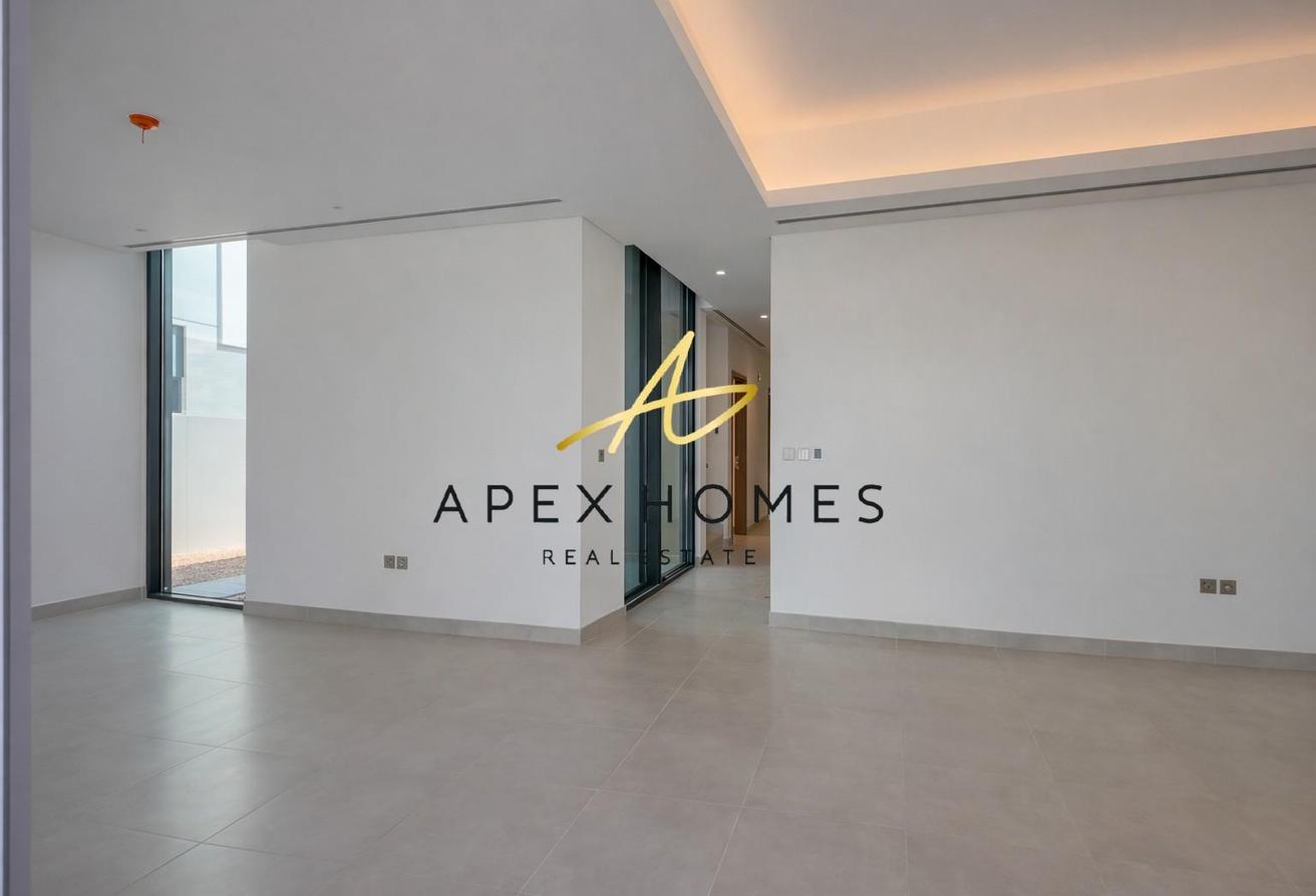 Brand New | Large Plot | Vacant Now photo 3