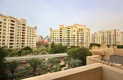 Apartment - 3 Bedrooms - 5 Bathrooms for sale in Golden Mile 4 - Golden Mile - Palm Jumeirah - Dubai