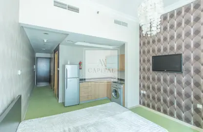 Apartment - Studio - 1 Bathroom for rent in Zumurud Tower - Dubai Marina - Dubai