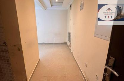 Apartment - Studio - 1 Bathroom for rent in Al Butina 9 Building - Al Butina - Sharjah Apartment - Studio - 1 Bathroom for rent in Al Butina 9 Building - Al Butina - Sharjah
