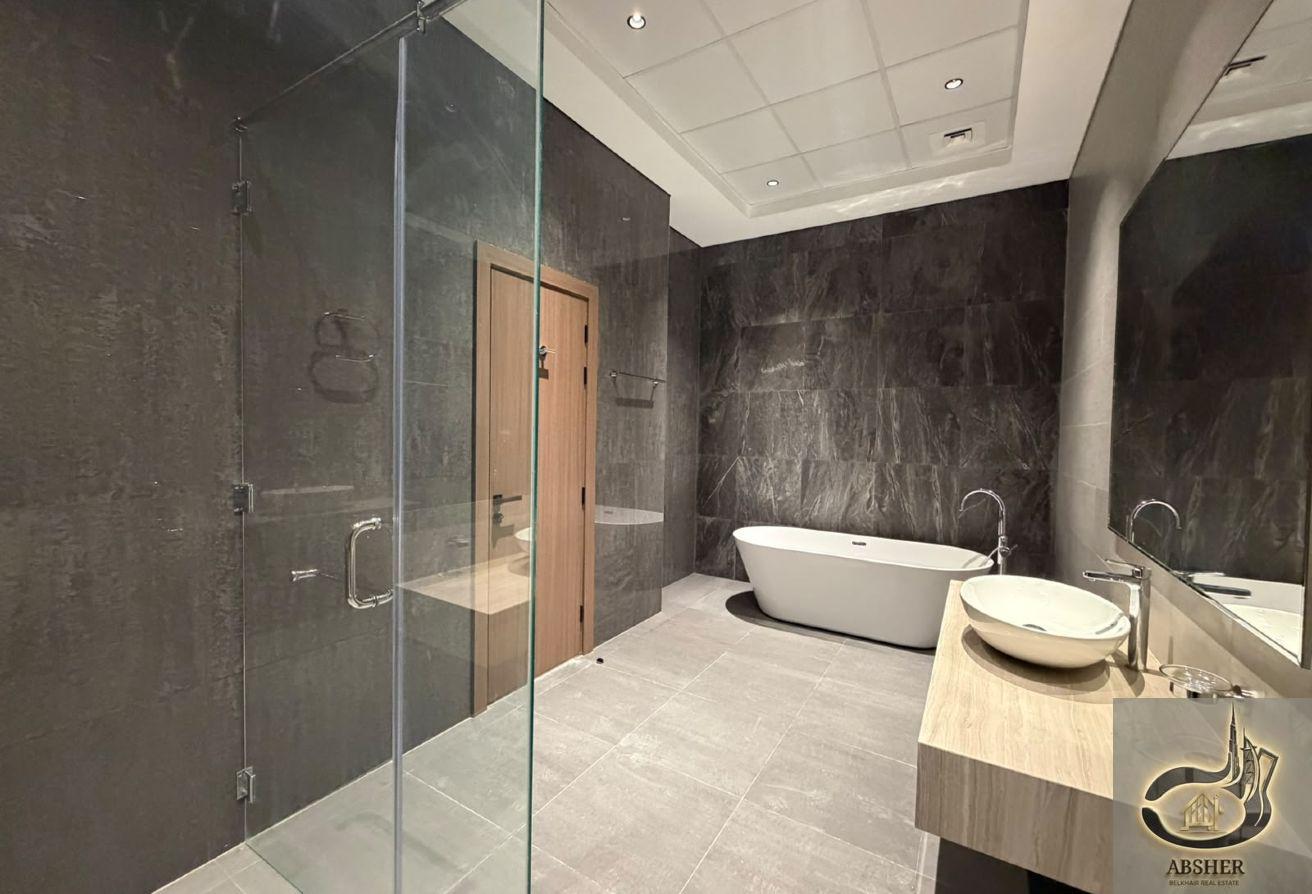 Al Warqa 4 Modern Design 5 Bedrooms Swimming Pool photo 14