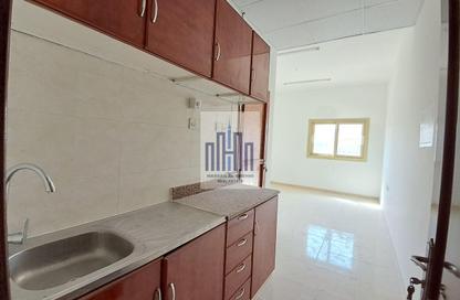 Apartment - Studio - 1 Bathroom for rent in Muwaileh - Sharjah Apartment - Studio - 1 Bathroom for rent in Muwaileh - Sharjah