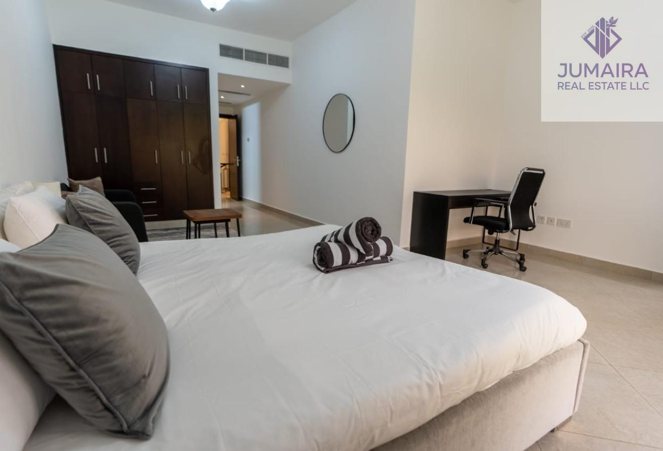 4 Bedrooms Ensuite bathrooms | Private pool | SALE
