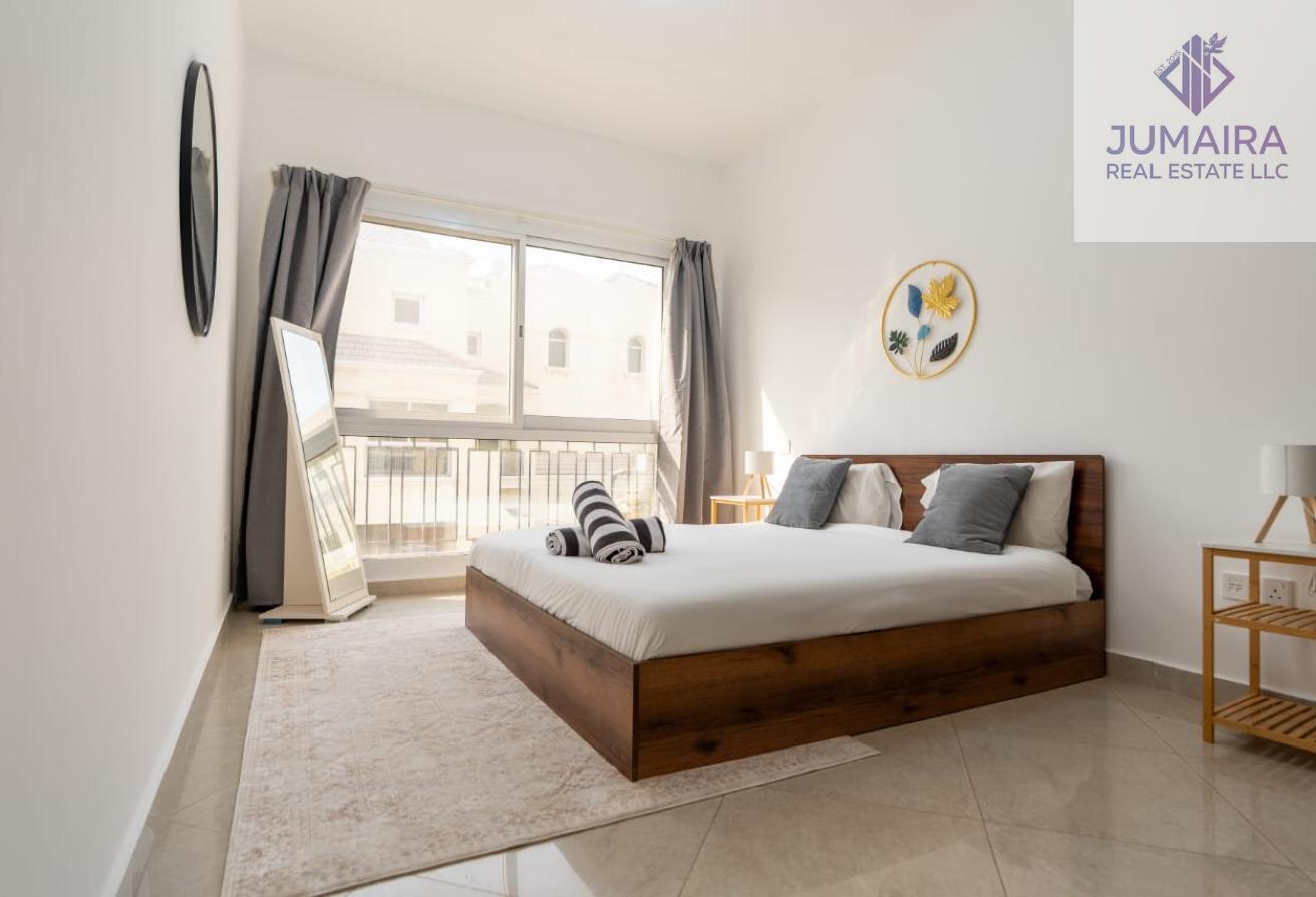 4 Bedrooms Ensuite bathrooms | Private pool | SALE